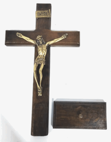 Crucifixo Madeira Trad Inri Dourado 26-cm-Parede ou Mesa - Imagem 2